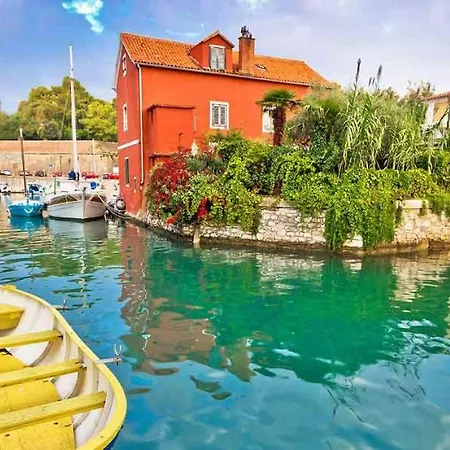 Apartment Holiday House Jurin *