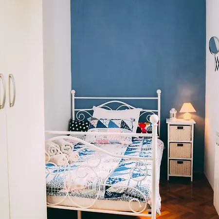 Apartment Holiday House Jurin